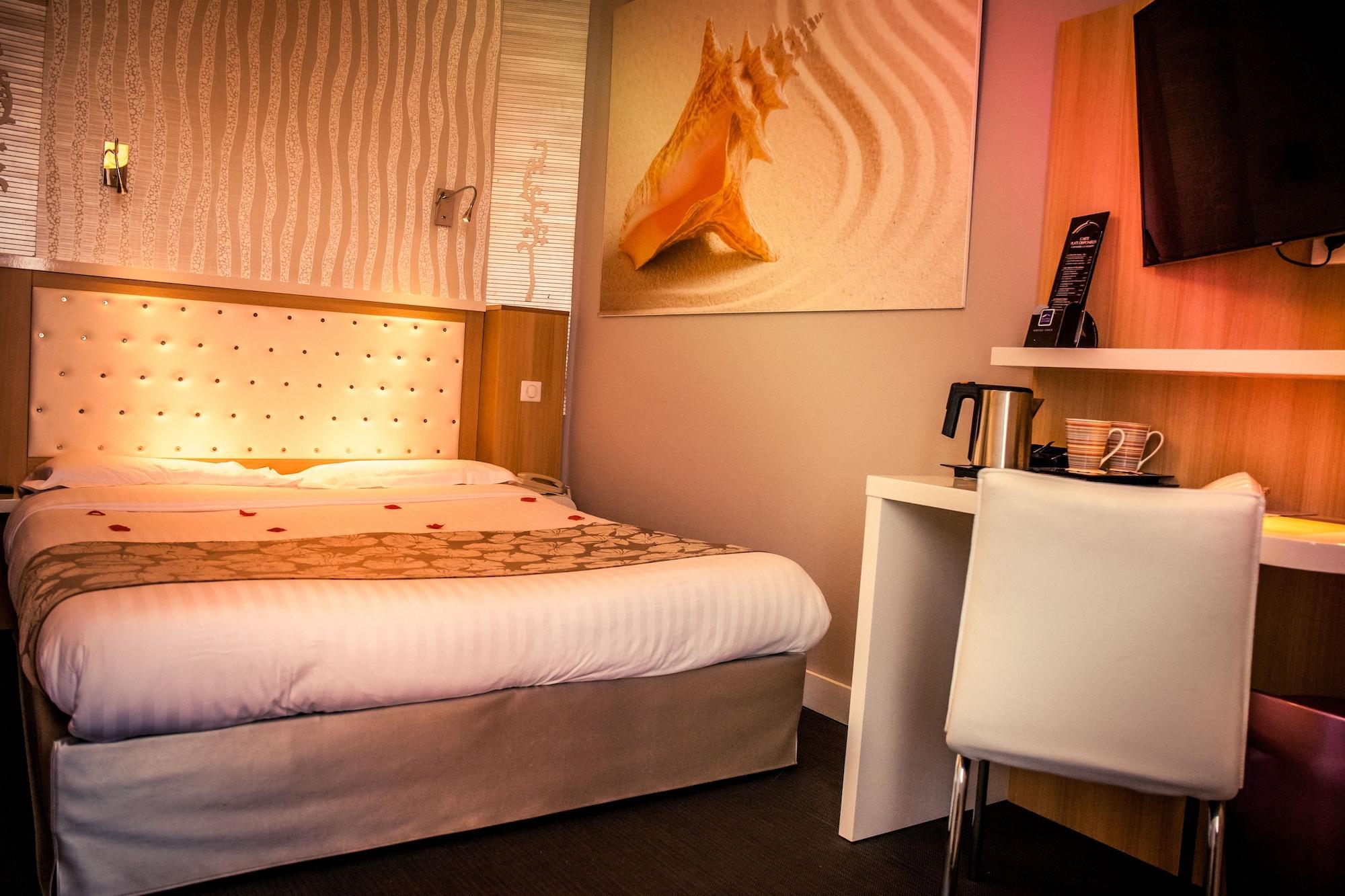 Logis - Hotel Arc En Ciel Et Spa Les Sables D'Olonne Екстериор снимка